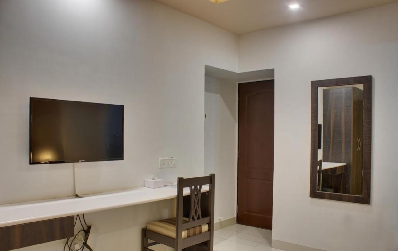 Hotel Galaxy Comforts Mumbai Luaran gambar