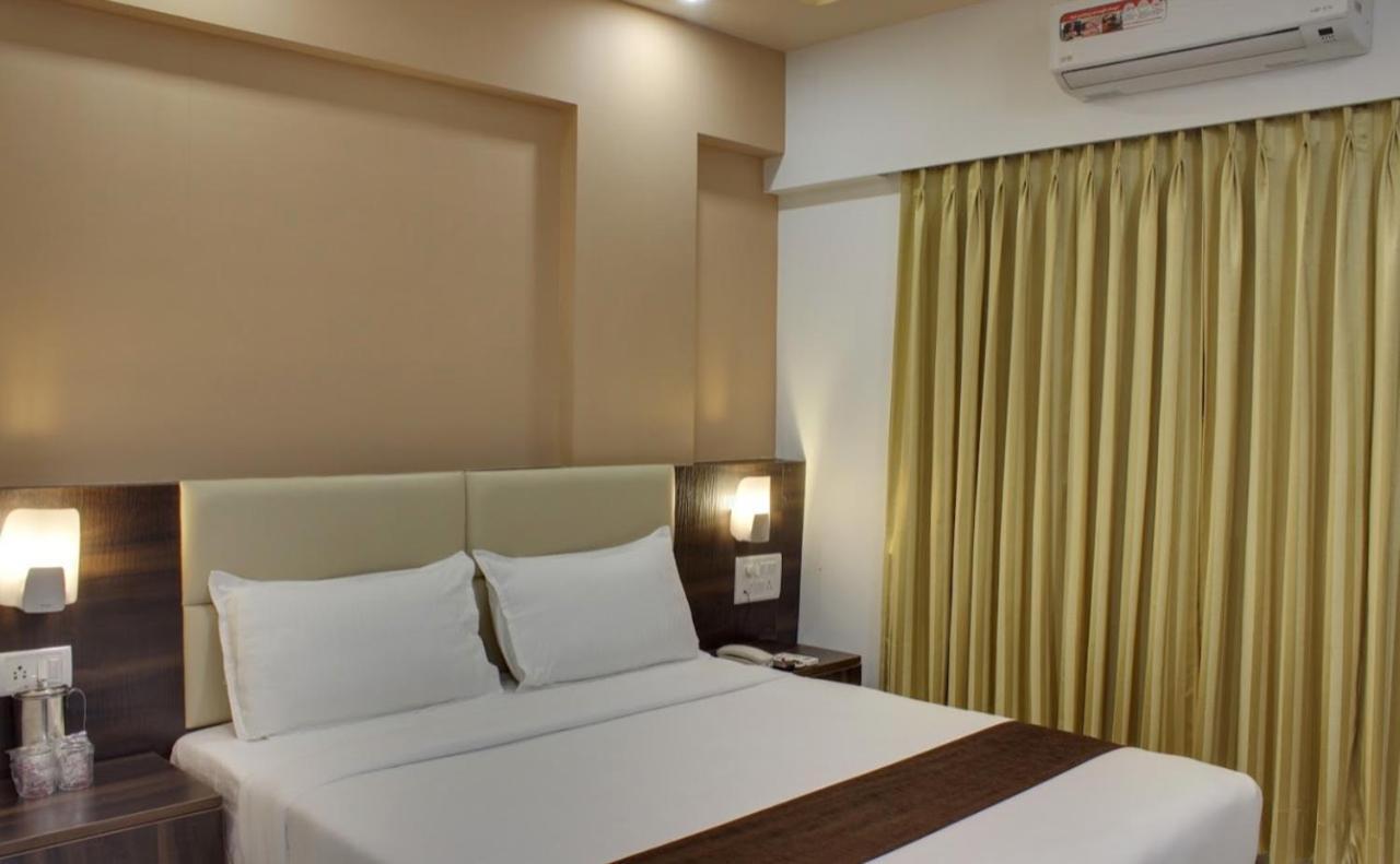 Hotel Galaxy Comforts Mumbai Luaran gambar
